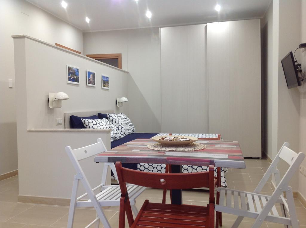 Appartement Casa Lucrezia à Giardini-Naxos Extérieur photo